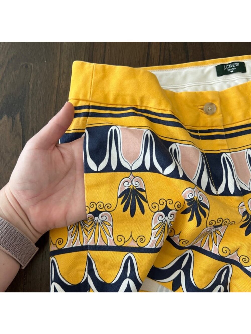 J.Crew Stretch City Fit Yellow Tile Palm Print Chino Shorts Holiday 2013 Size 4 - Picture 3 of 8